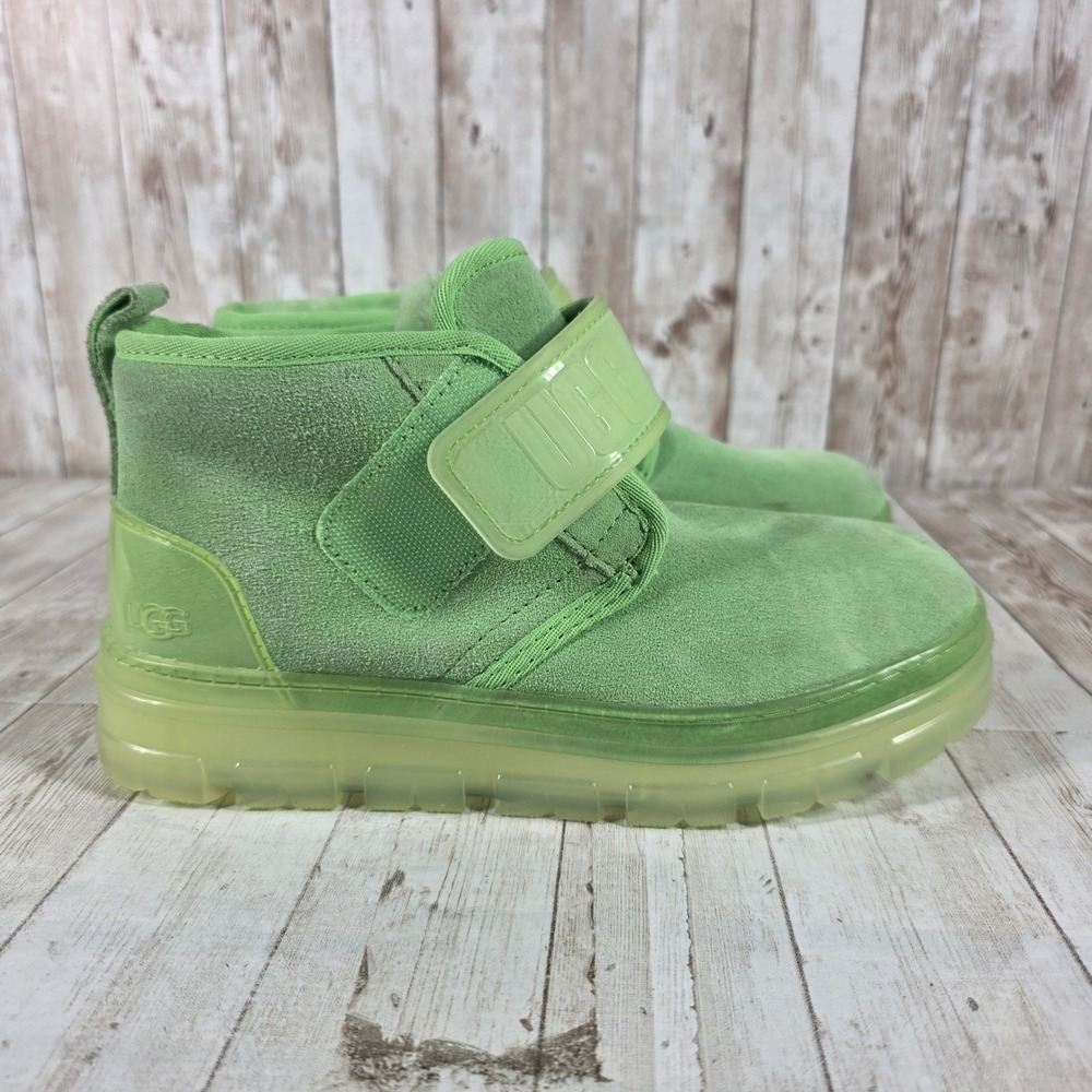 UGG Neumel Clear Key Lime Green Suede Wool Lined‎ Boots 1137030 Womens 7